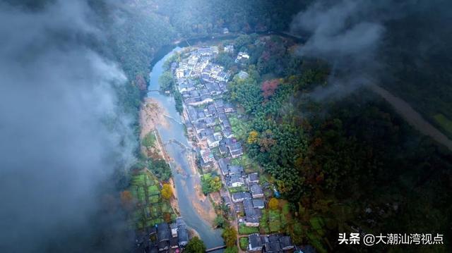 中国十大最美古镇：一镇一历史，一镇一风情