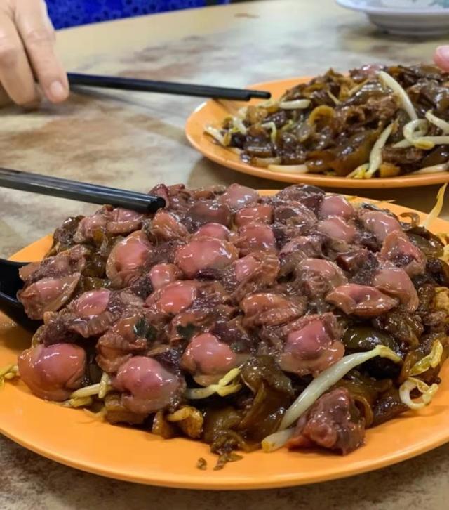 看完马来西亚人吃的早餐，我只想说，真的“很澎湃”