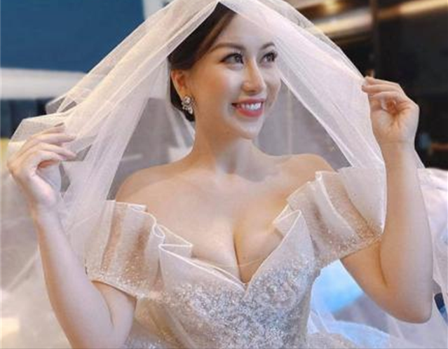 2020年，越南女子与黑人相爱9个月后结婚，称从未想会嫁给外国人