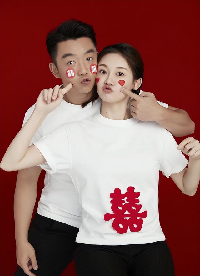 结婚两年后再看郑恺才发现,他放弃程晓玥选苗苗有多明智