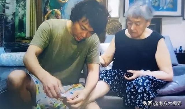 中国导游小伙“爱”上79岁外国富婆，一场惊天骗局正在上演