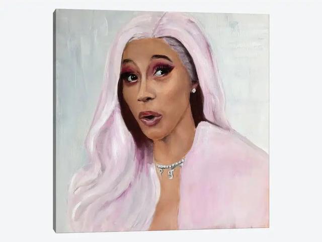 Cardi B 登上新加坡版《VOGUE》封面