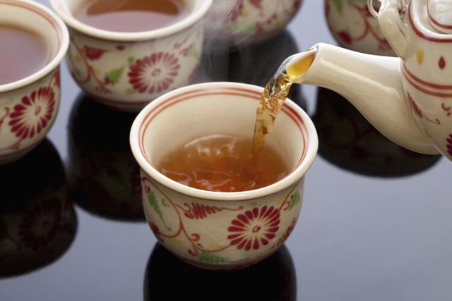 经常饮茶好处多，一文告诉你：什么体质喝什么茶，你喝对了吗？