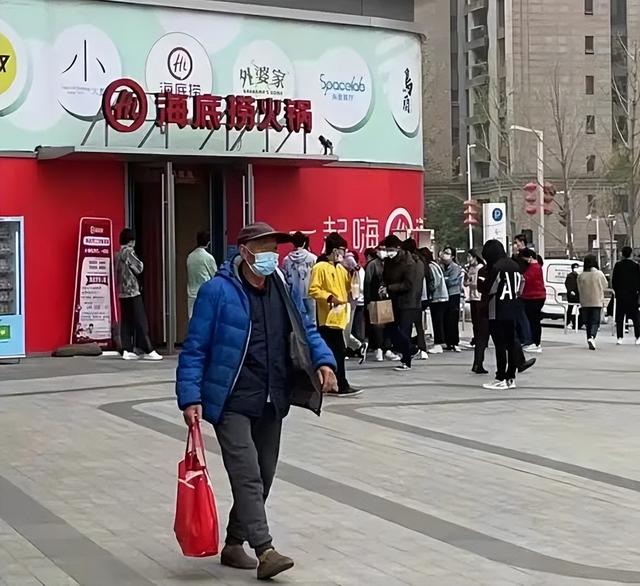 只要6元！海底捞居然卖早餐了，你会去尝试吗？