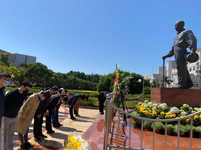 今日，缅怀！