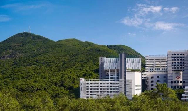 香港这两所国际学校风格大相径庭！新加坡vs加拿大，你中意哪所？